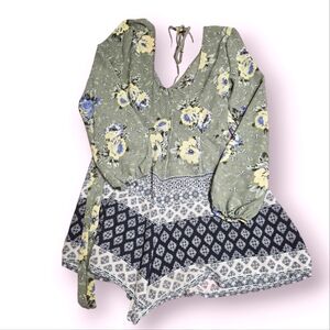 Miami boho sage floral v neck long sleeve romper size M